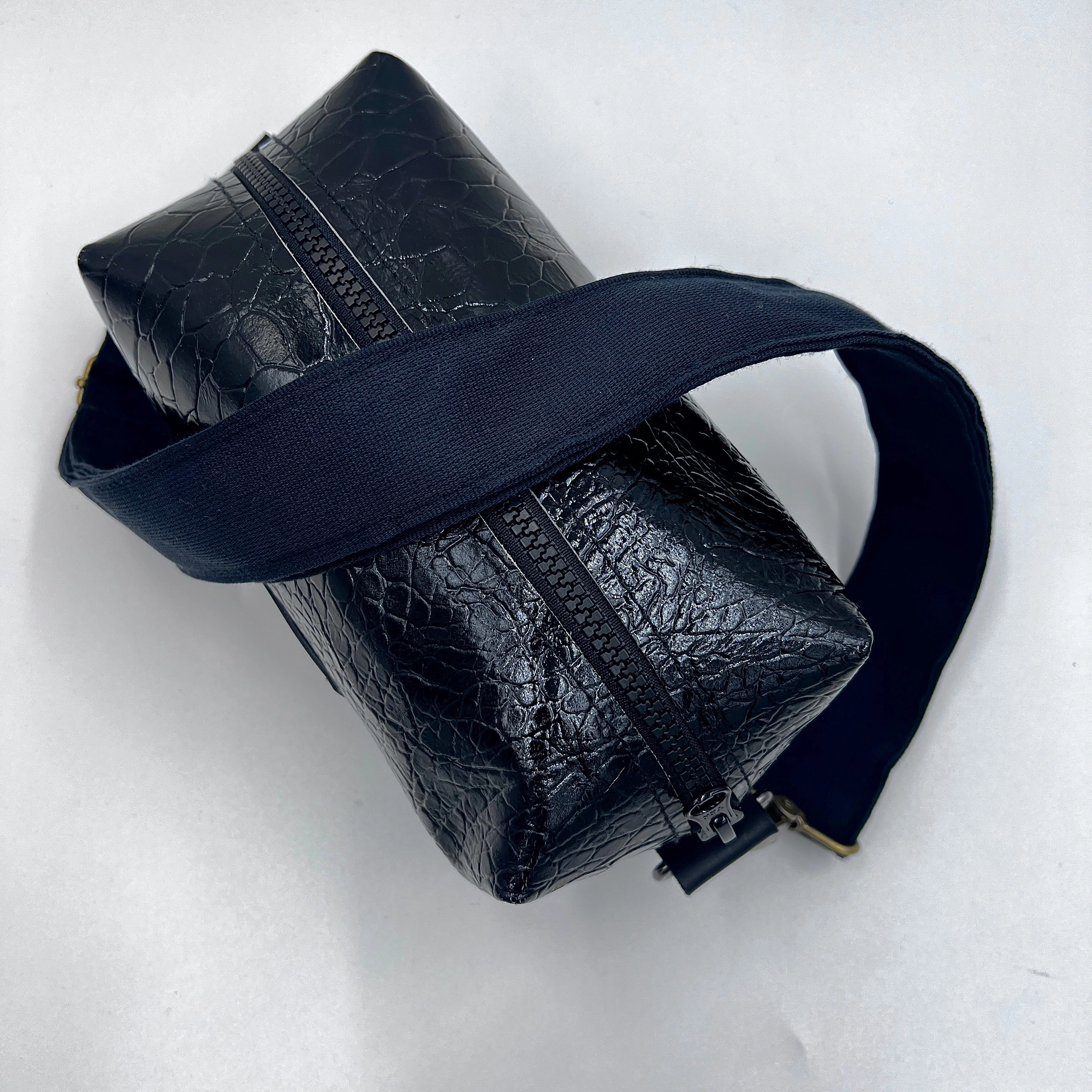 Black Leather Piccolo Rambler