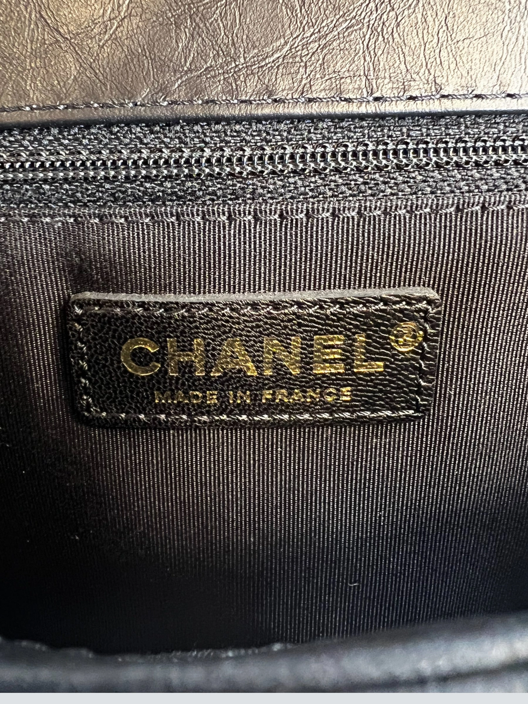 Chanel Black Calfskin Leather CC Chevron Flap  Handbag