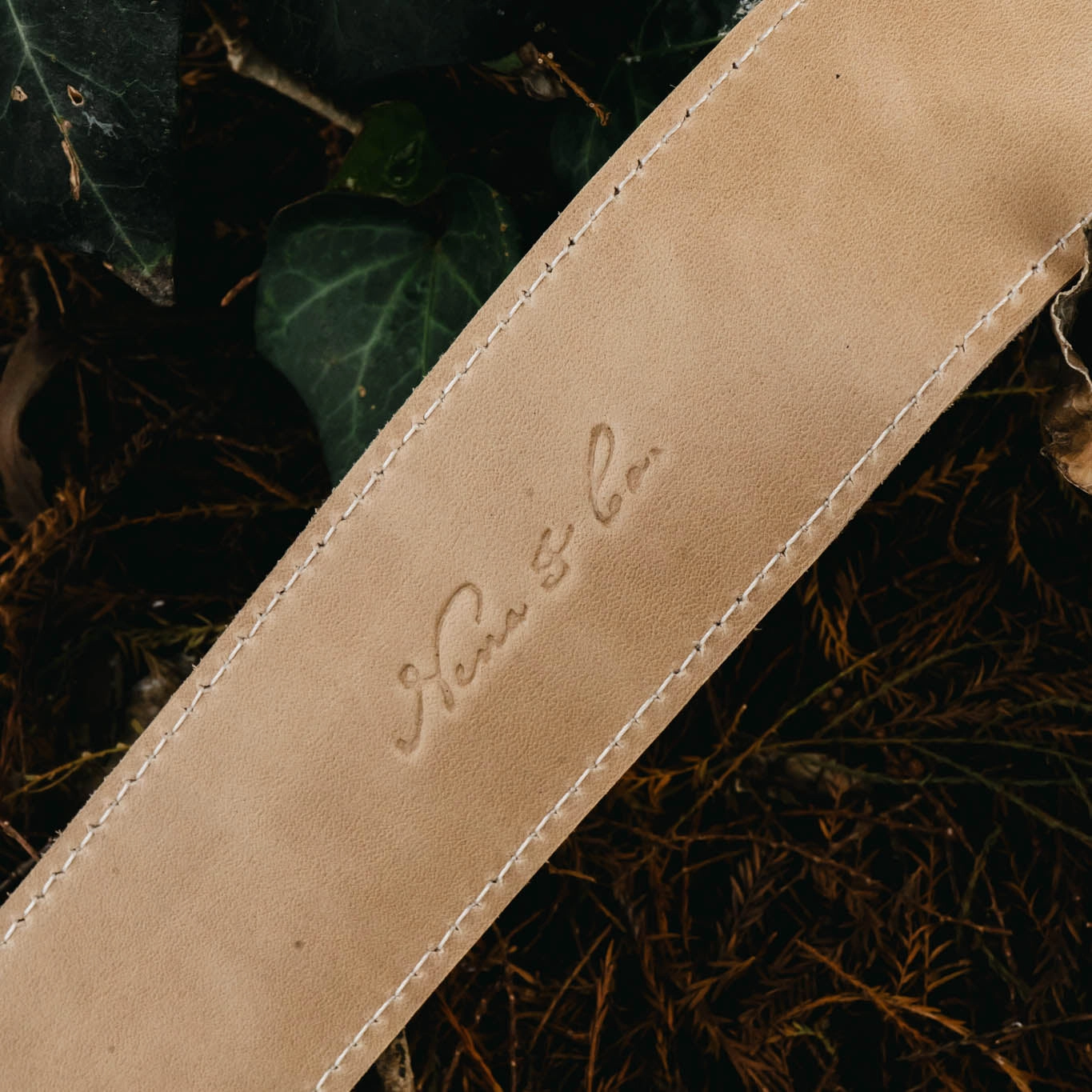 DIAMANTE SHOULDER STRAP - LATTE