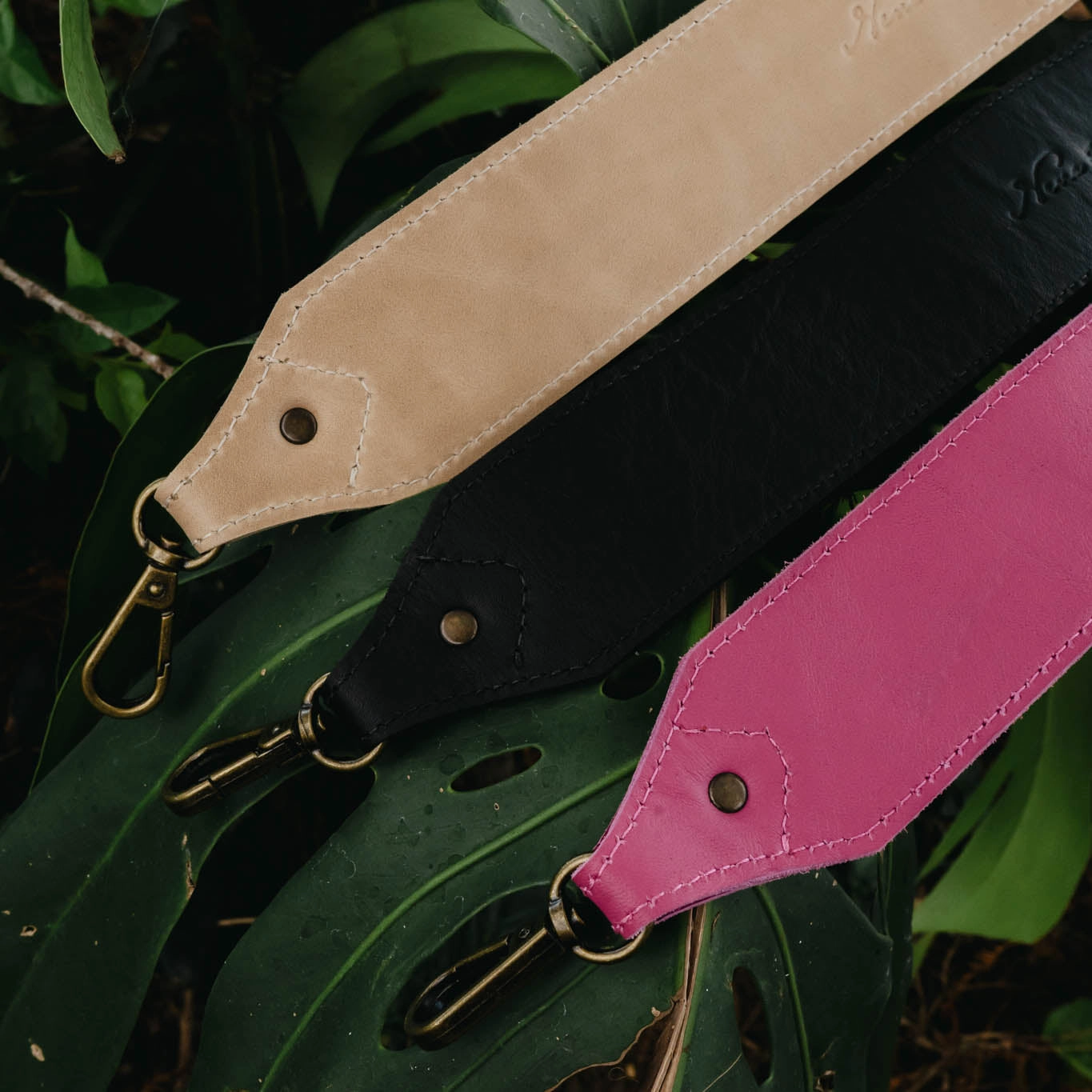 DIAMANTE SHOULDER STRAP - LATTE