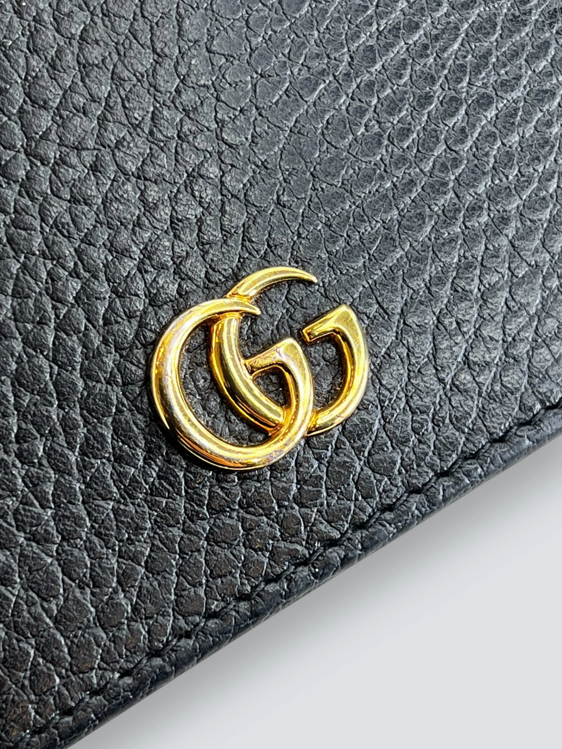 Gucci Black Leather GG Marmont Card Case Wallet