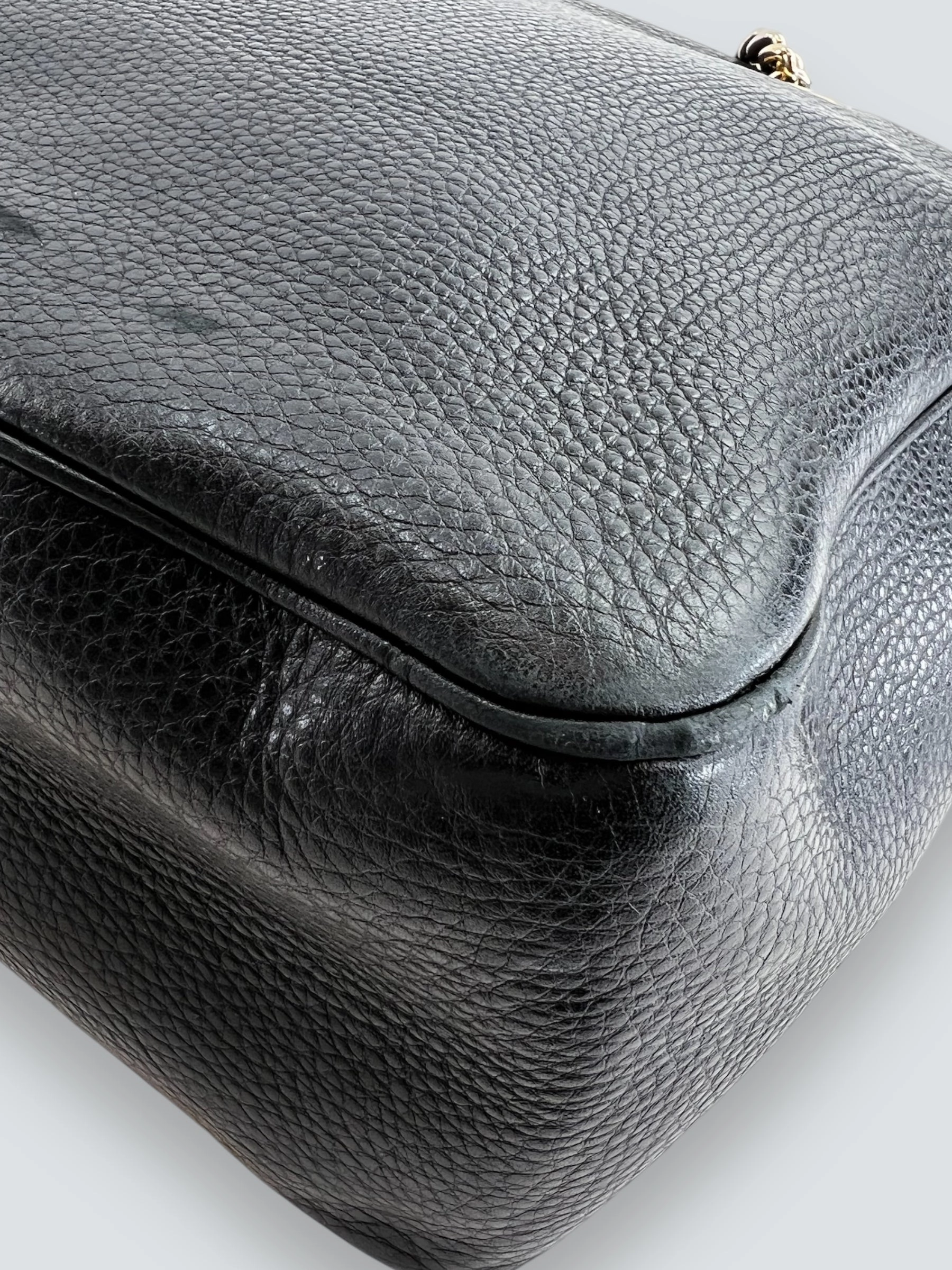 Gucci Black Leather Soho Tote