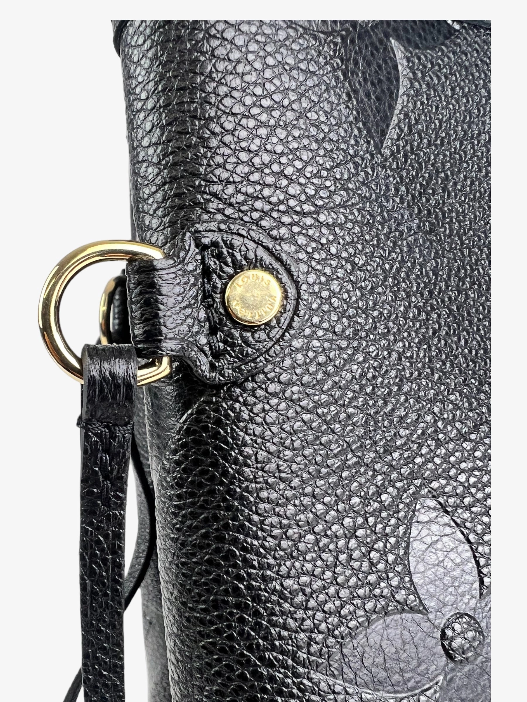 Louis Vuitton Black Empreinte Leather Neverfull MM