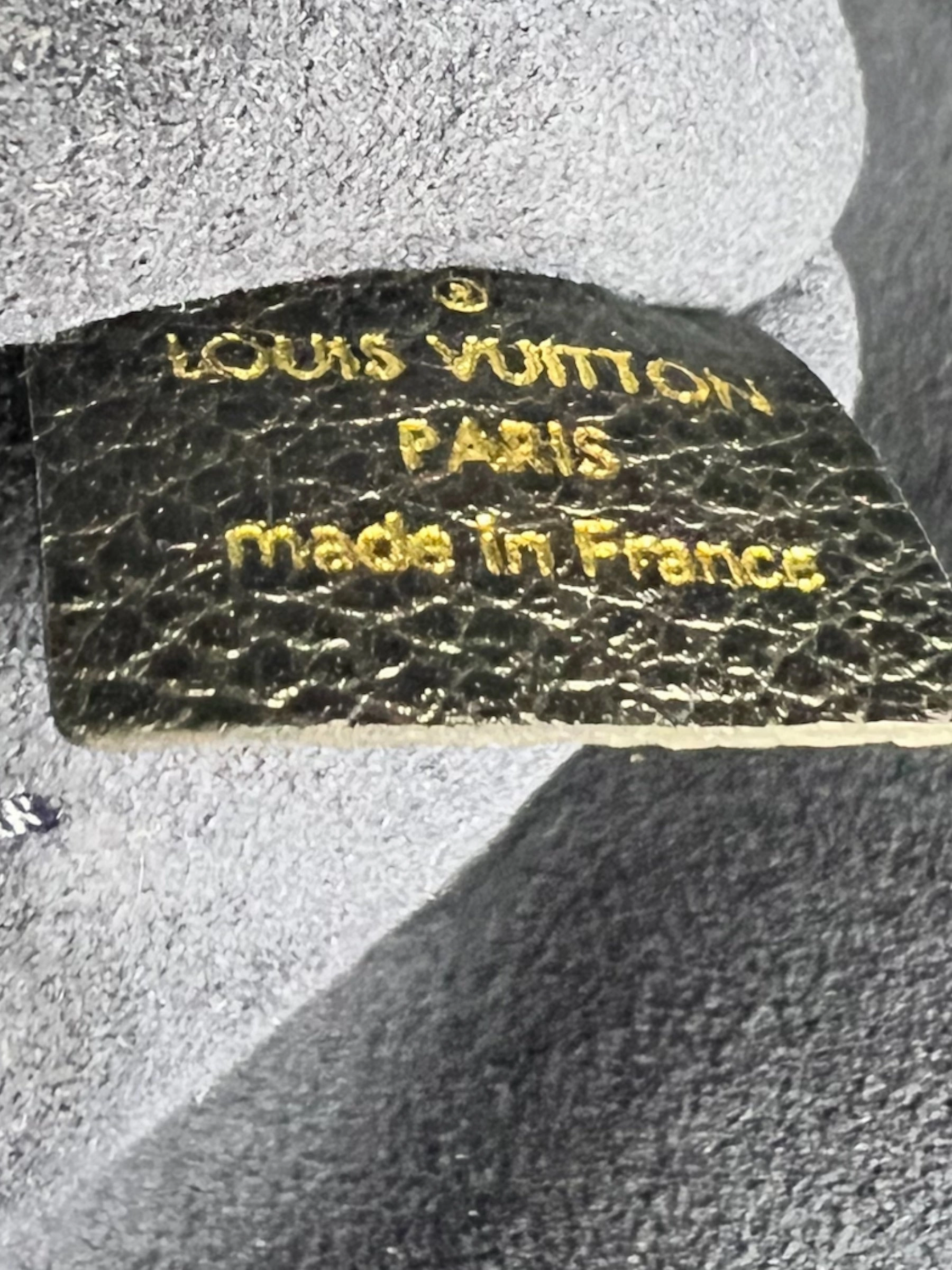 Louis Vuitton Black Empreinte Leather Neverfull MM