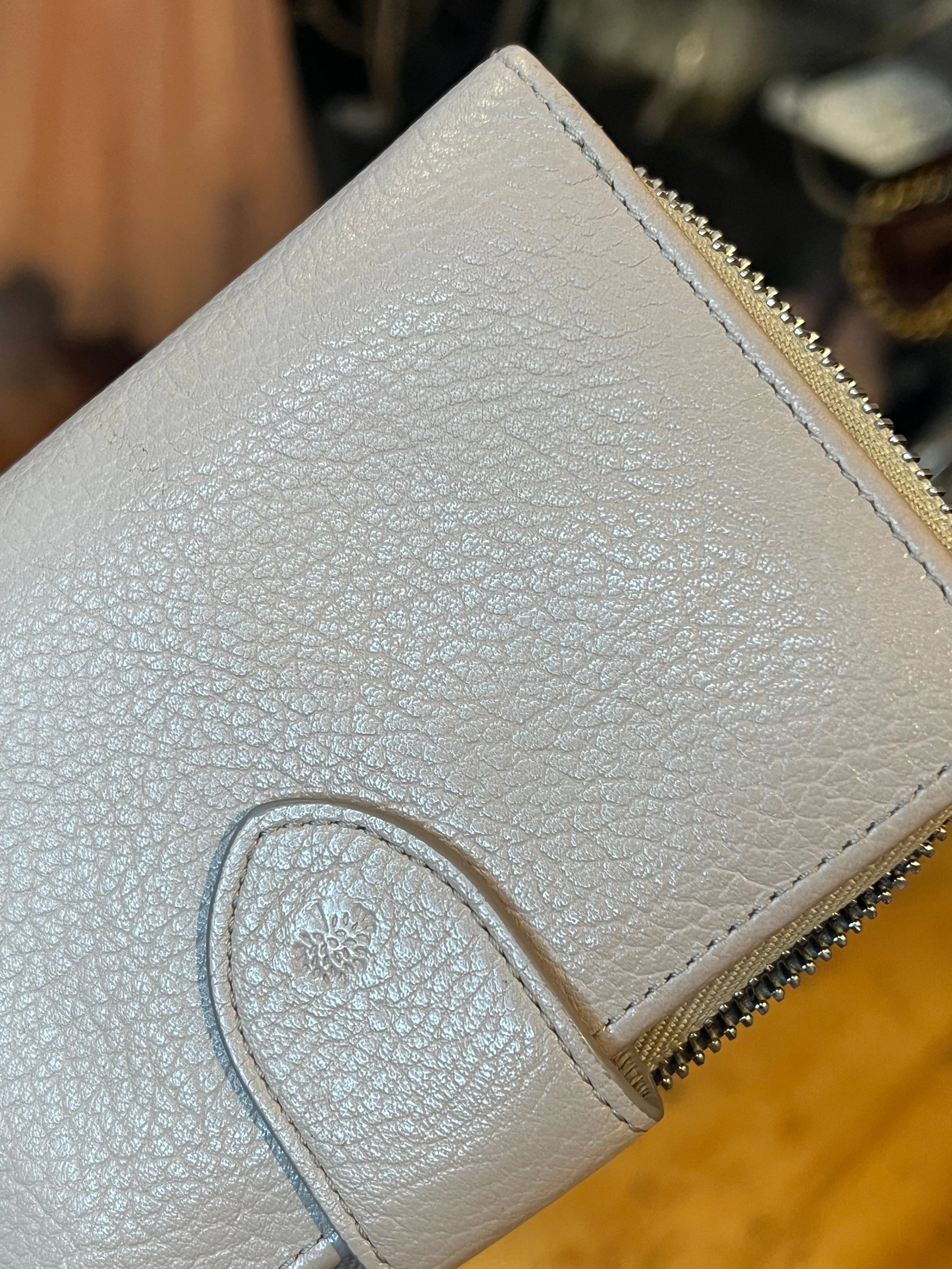 Mullberry Taupe Leather wallet