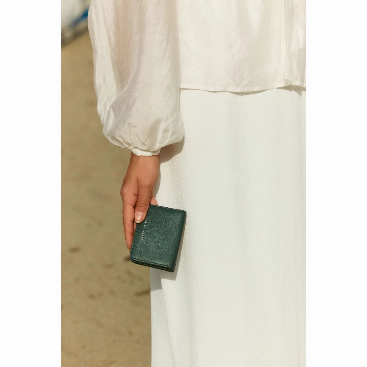 STATUS ANXIETY -  Miles Away Leather Card Holder Wallet