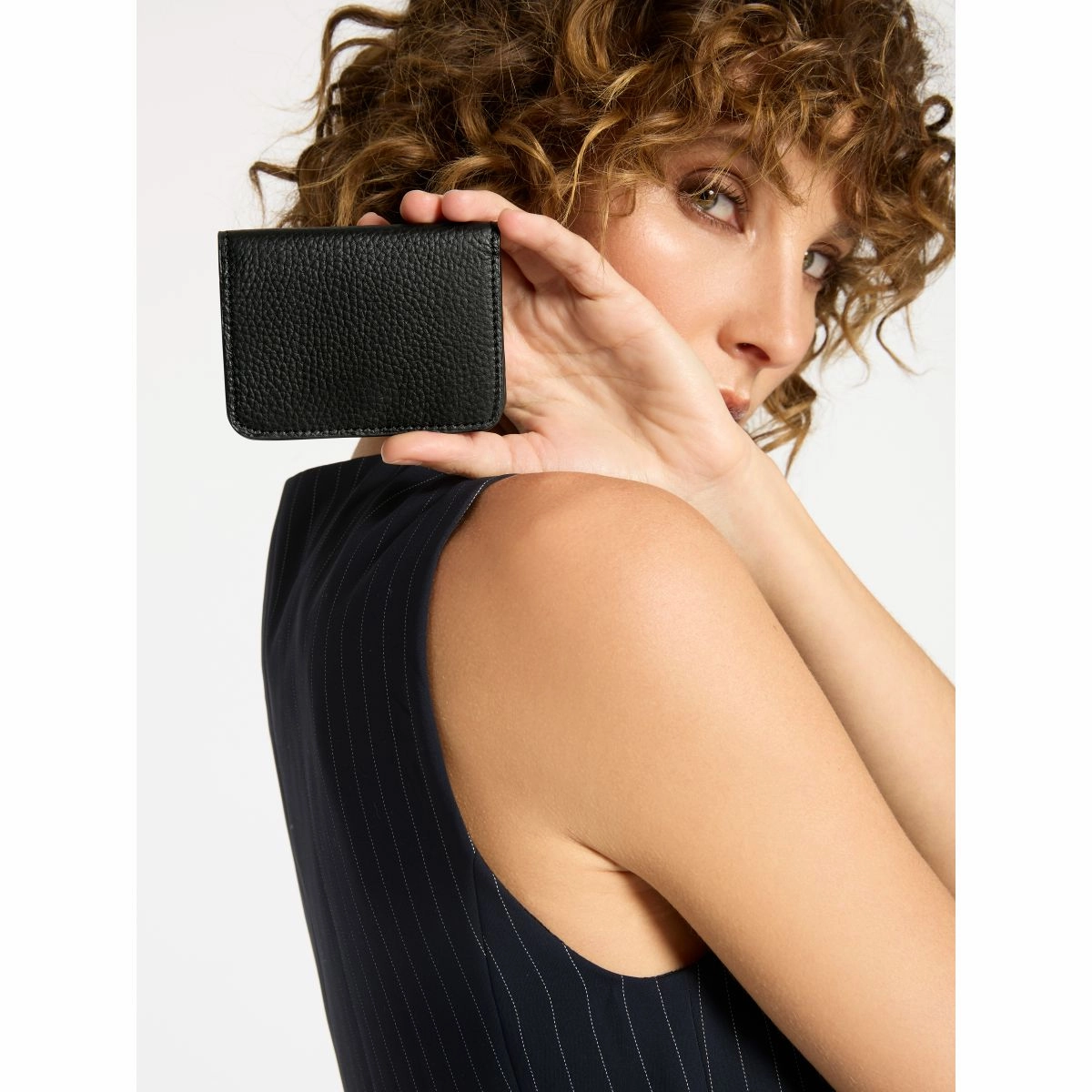 STATUS ANXIETY -  Miles Away Leather Card Holder Wallet