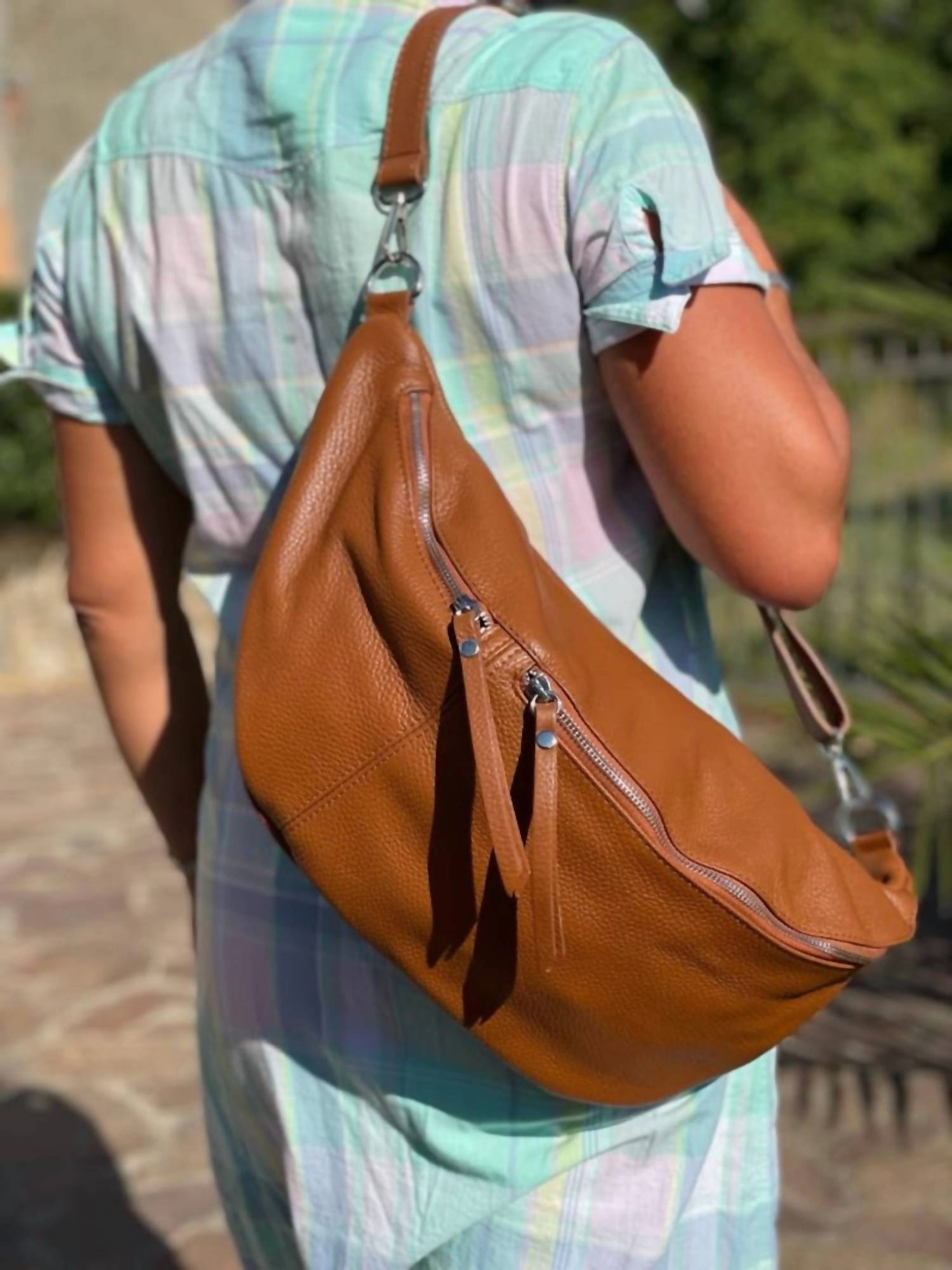 Women's Big Papa Sling Bag In Tan